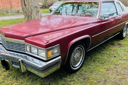Cadillac Deville 123.456 km 9.300 &euro; Sassnitz 18546