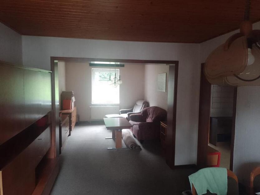 5-Zimmerwohnung 94m2 EigennutzungAnlage 5,6% BkRendite möglich zimmer