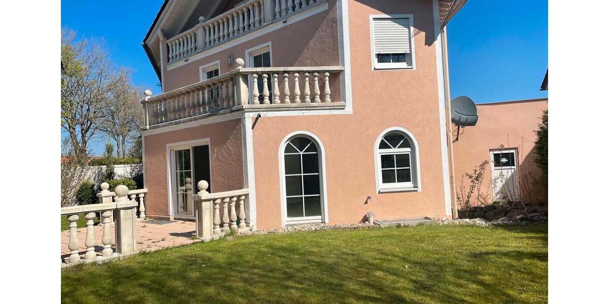 Mehrfamilienhaus, Wohnhaus Memmingen - 4 Zimmer, 172 m&sup2;, 2.200&euro; | Angebot:25467564