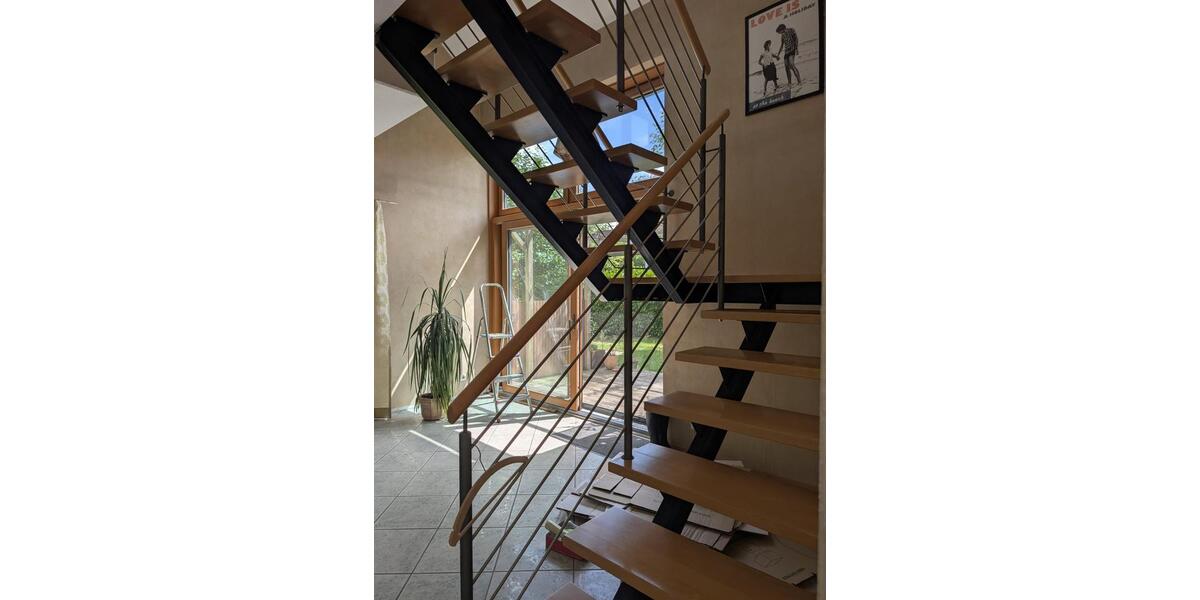 Einfamilienhaus mit Garten, Keller, Wärmepumpe & Photovoltaik 6 zimmer