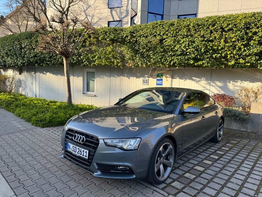 Audi A5 142.000 km 18.500 € Nürnberg 90480