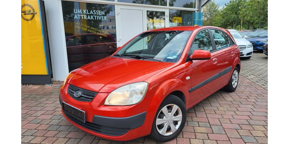 Kia Rio 191.400 km 1.400 &euro; Luckau 15926