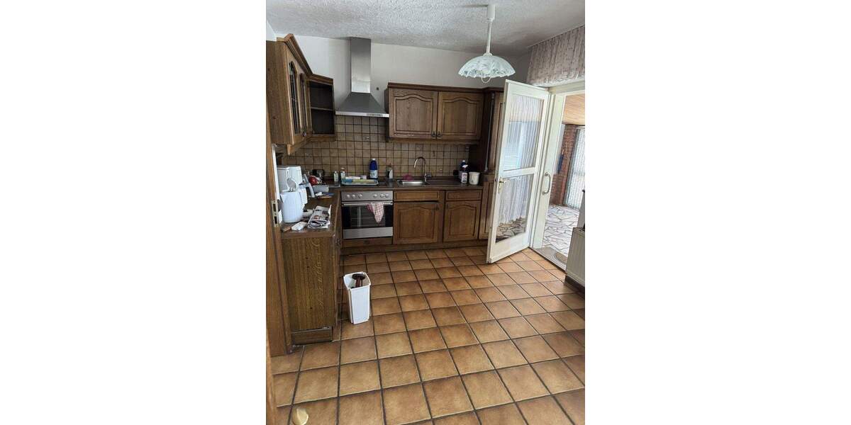 Alles was das Herz begehrt - Freistehendes Ein- Zweifamiliendomizil mit paradiesischem Garten 9 zimmer