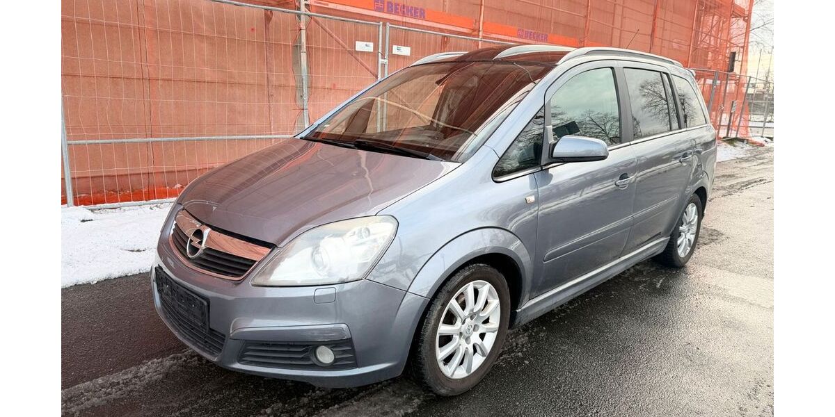 Opel Zafira 200.000 km 1.999 &euro; Berlin 12057