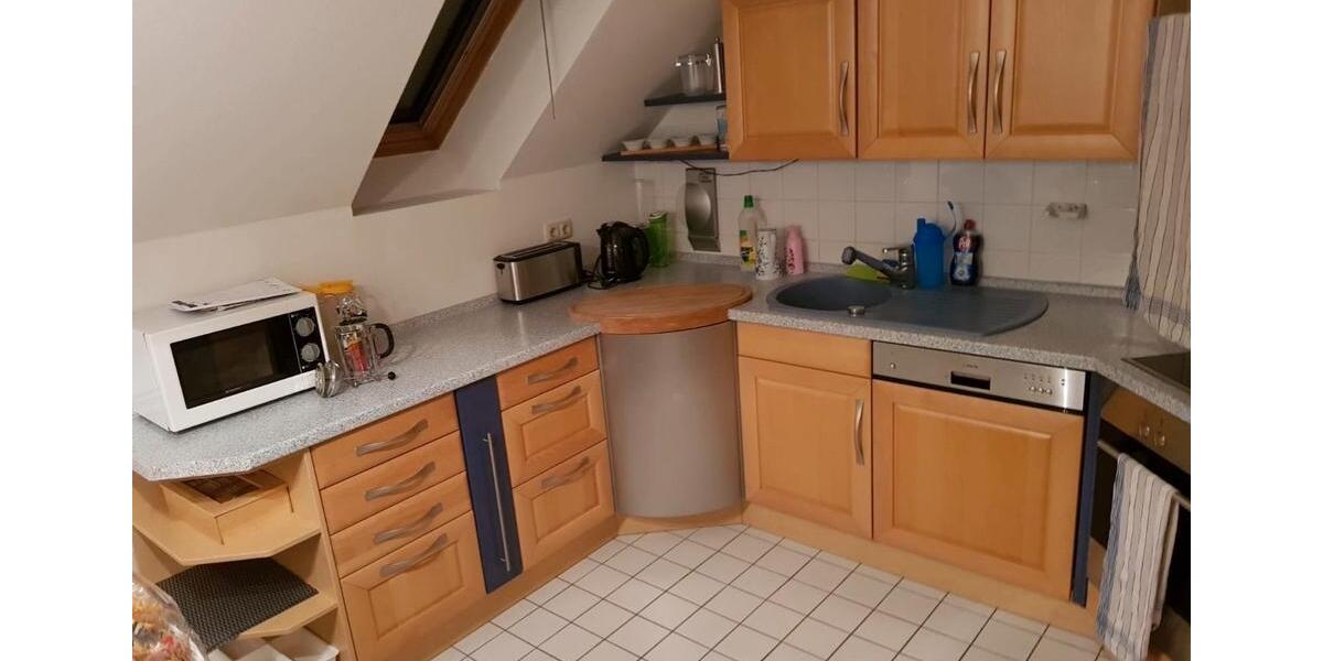 Dachgeschoßwohnung Weilheim in Oberbayern - 4 Zimmer, 94 m&sup2;, 1.550&euro; | Angebot:25393386