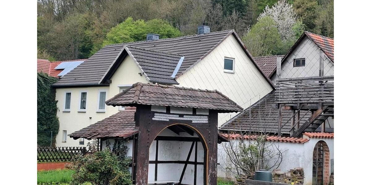Bauernhaus, Landhaus Hofgeismar - 6 Zimmer, 140 m&sup2;, 98.000&euro; | Angebot:26764458
