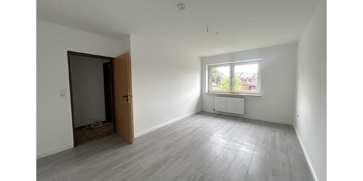 Etagenwohnung Apen - 3 Zimmer, 106 m&sup2;, 625&euro; | Angebot:26681566