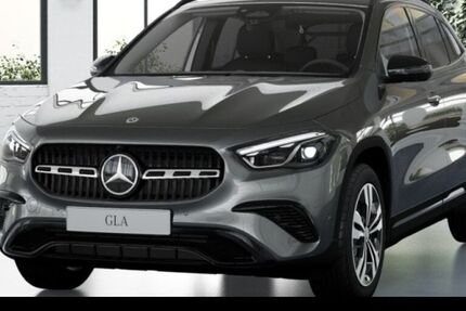 Mercedes-Benz GLA 200 9.900 km 41.590 &euro; Frankfurt 60599
