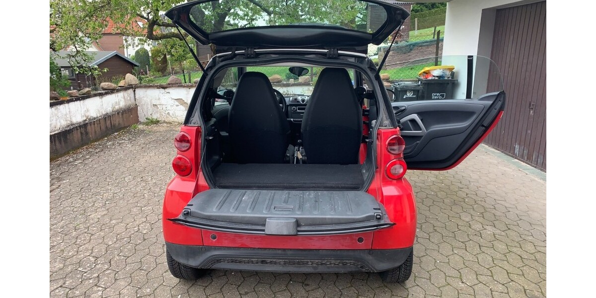 Smart ForTwo 122.000 km 3.800 &euro; Löhne 32584