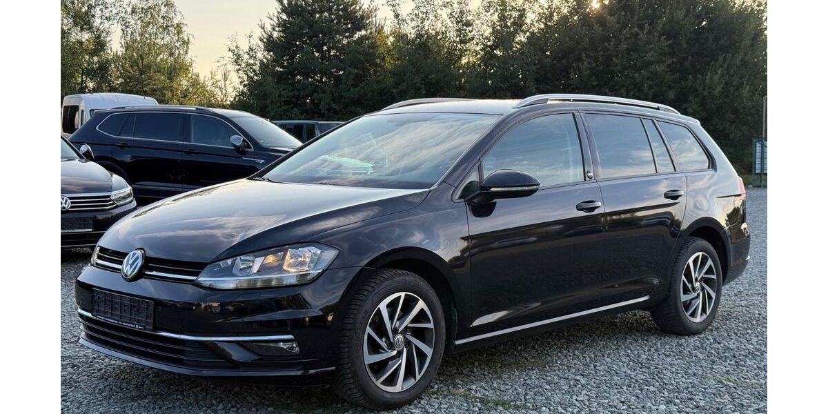 VW Golf 165.540 km 9.499 &euro; Schleifreisen 07629