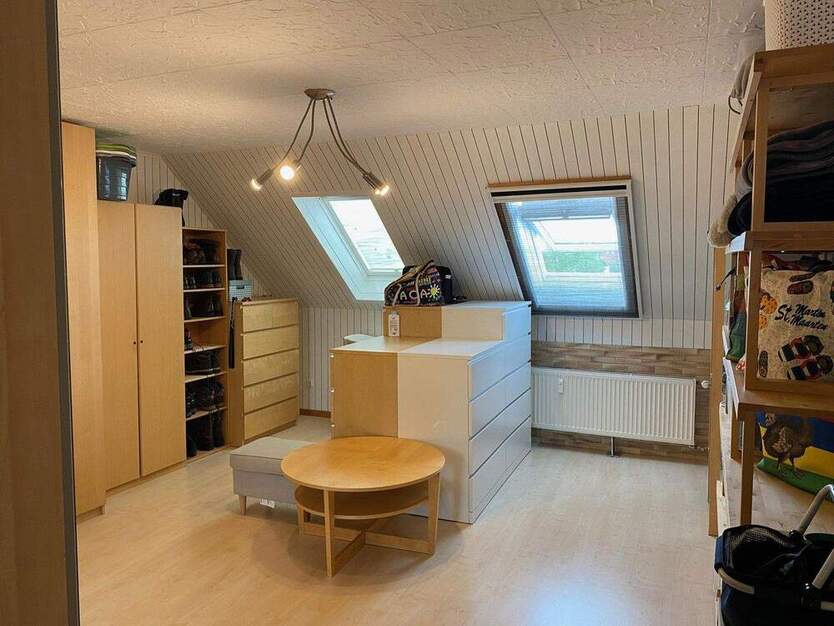 Großzügiges Reihenmittelhaus mit Garten & Garage in zweiter Reihe am Mittellandkanal 5 zimmer