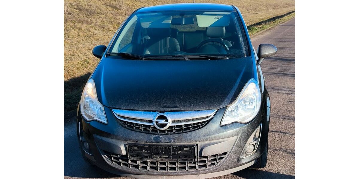 Opel Corsa 155.000 km 2.449 &euro; Wolmirstedt 39326