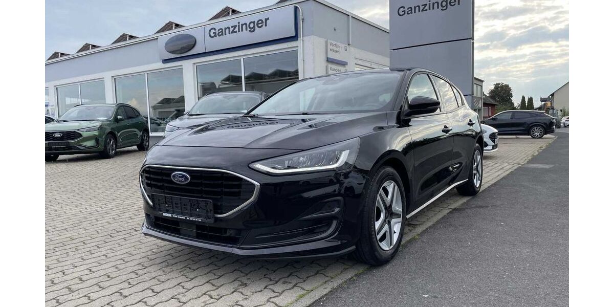 Ford Focus 40.280 km 17.990 € Heidenfeld 97520