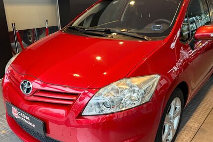 Toyota Auris 151.200 km 5.900 € Hamburg 22547