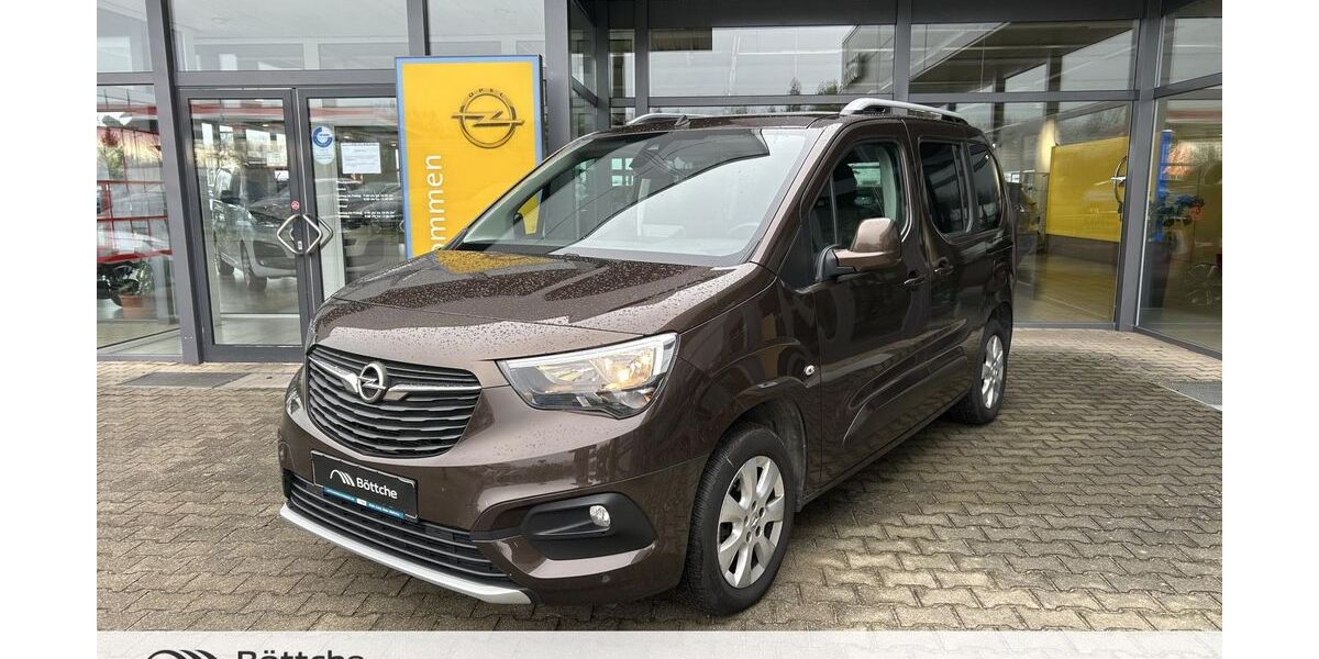 Opel Combo Life 147.012 km 9.590 &euro; Gräfenhainichen 06773