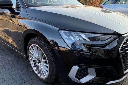 Audi A3 31.000 km 21.000 &euro; Klein Nordende 25336