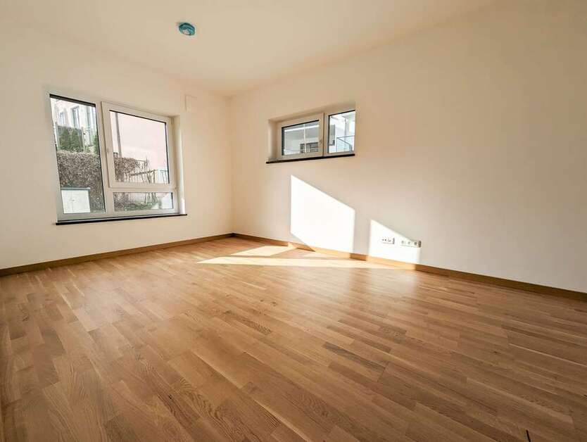 Wohnung zum Kaufen in Deggendorf 464.800 € 95.91 m²