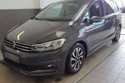 VW Touran 54.163 km 26.875 &euro; Alsfeld 36304