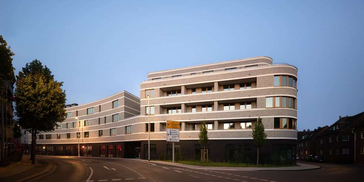 Wohnung zum Mieten in Grevenbroich 1.716,25 € 137.3 m² 4 zimmer