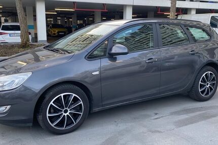 Opel Astra 260.000 km 2.200 &euro; München 80809