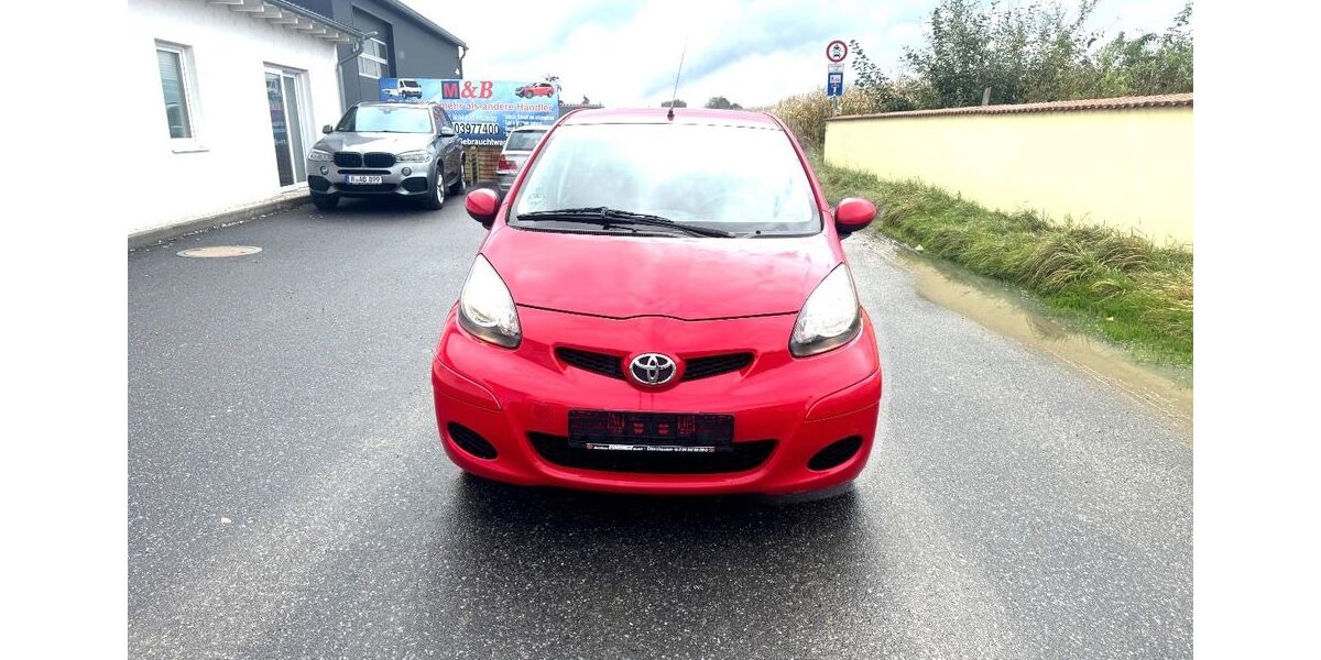Toyota Aygo (X) 146.000 km 1.899 &euro; Schwandorf 92421