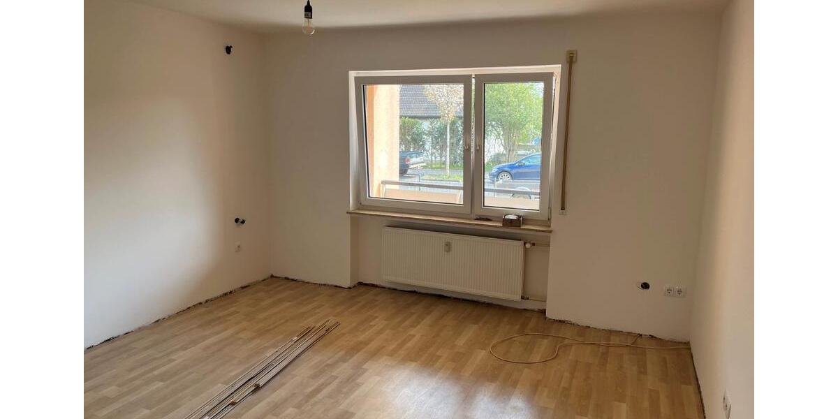 Erdgeschoßwohnung Bad Windsheim - 3 Zimmer, 85 m&sup2;, 680&euro; | Angebot:26291905