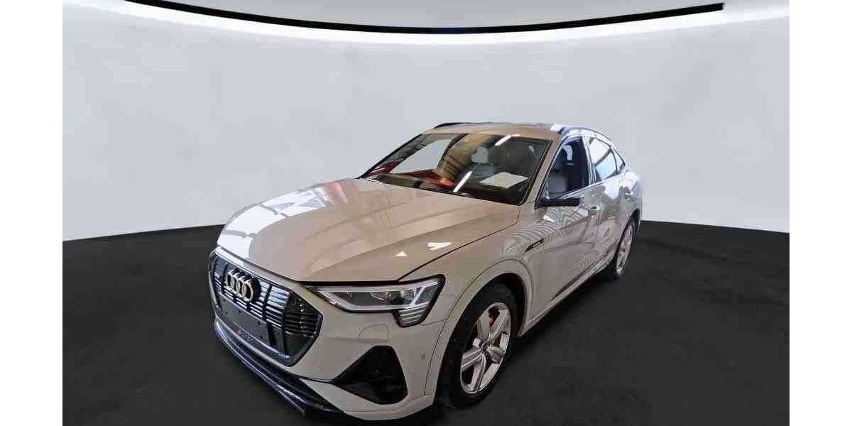 Audi e-tron 73.392 km 27.980 &euro; Neumünster 24537
