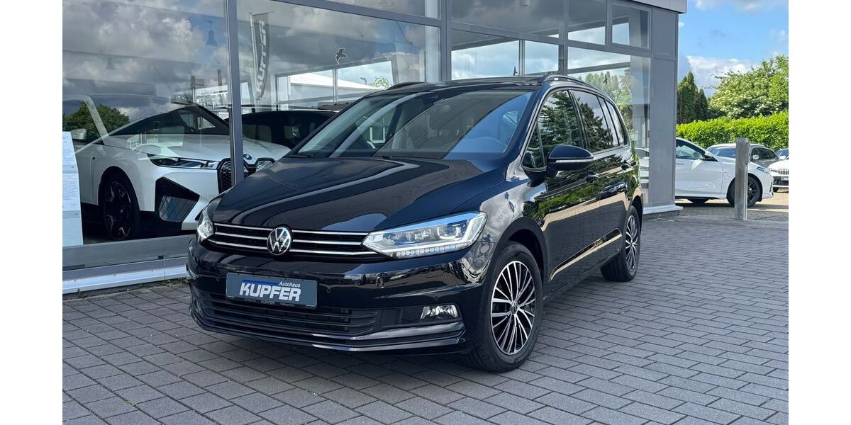 VW Touran 28.990 km 33.400 &euro; Vaihingen / Enz 71665