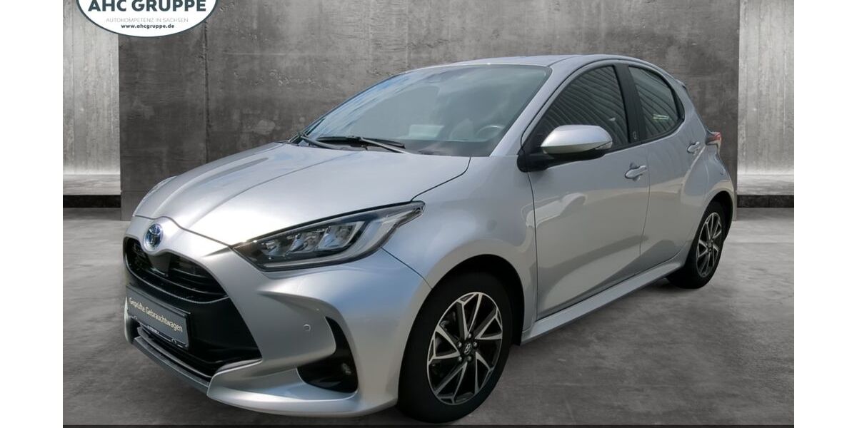 Toyota Yaris 14.000 km 20.990 &euro; Chemnitz 09119