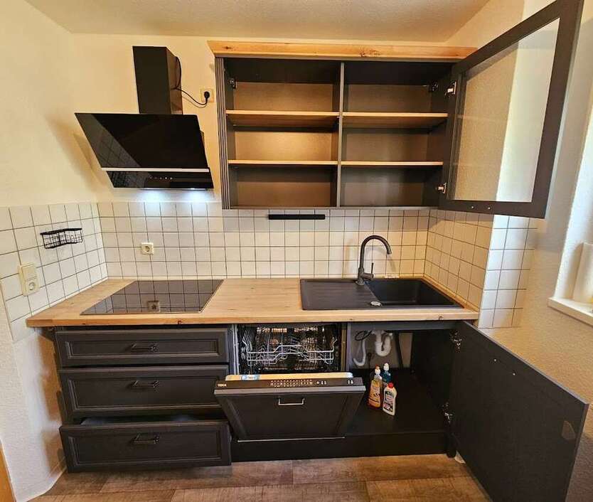 Wohnung zum Mieten in Chemnitz 280 € 51.02 m²