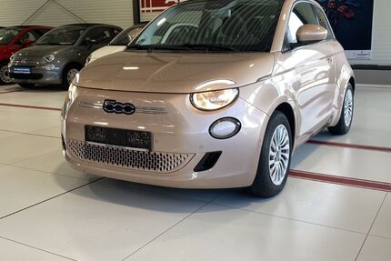 Fiat 500e 17.391 km 24.990 &euro; Buchholz in der Nordheide 21244