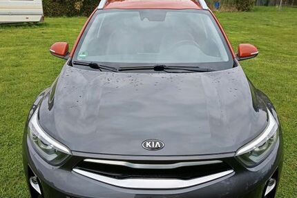 Kia Stonic 91.500 km 12.400 &euro; Bad Vilbel 61118