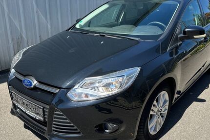 Ford Focus 48.000 km 7.390 &euro; Böblingen 71034
