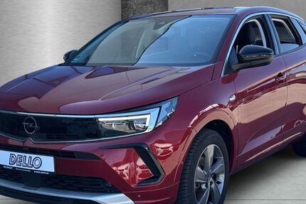 Opel Grandland (X) 13.272 km 20.450 &euro; Reinfeld/ Wesenberg 23858