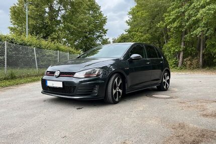 VW Golf 79.000 km 15.400 &euro; Erlangen 91056
