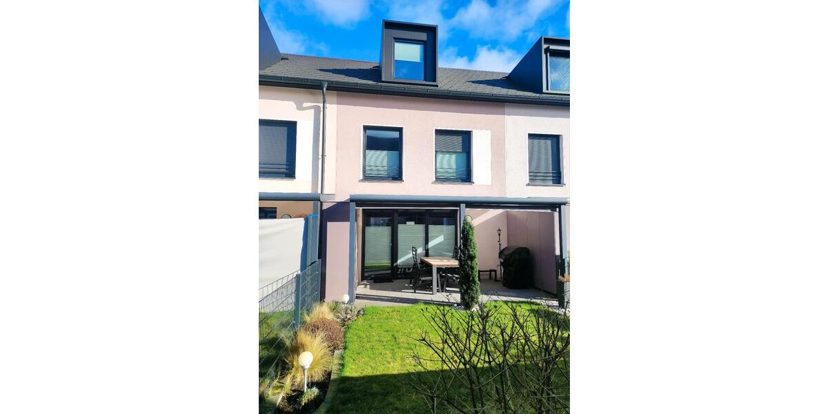 Reihenhaus Cloppenburg - 4 Zimmer, 133 m&sup2;, 1.600&euro; | Angebot:26040584