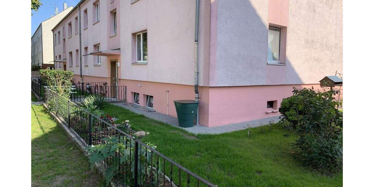 Etagenwohnung Plattenburg OT Glöwen Glöwen - 2 Zimmer, 49 m&sup2;, 295&euro; | Angebot:24793281