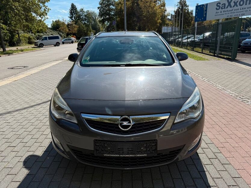 Opel Astra 144.000 km 4.999 € Chemnitz 09120