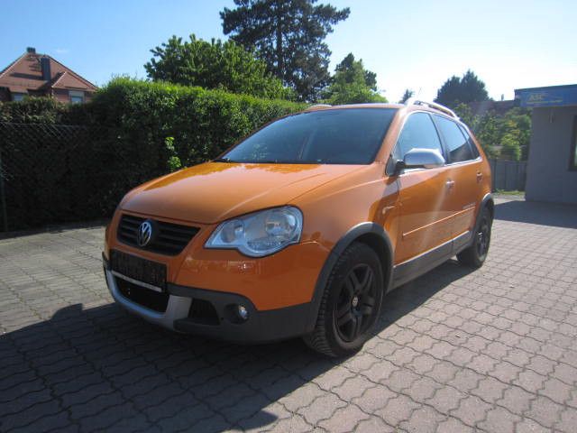 VW Polo 98.781 km 5.999 € Dresden 01219