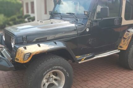 Jeep Wrangler 149.000 km 13.999 &euro; Eichenzell 36124