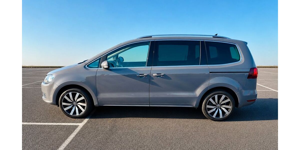 VW Sharan 128.000 km 26.900 &euro; Kalkar 47546