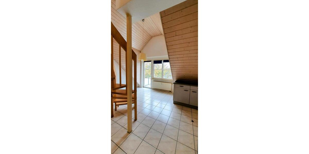 Dachgeschoßwohnung Rheinfelden (Baden) - 3 Zimmer, 87 m&sup2;, 330.000&euro; | Angebot:26702023