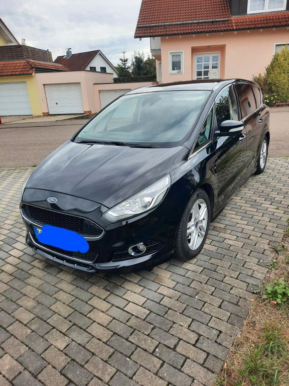 S-Max