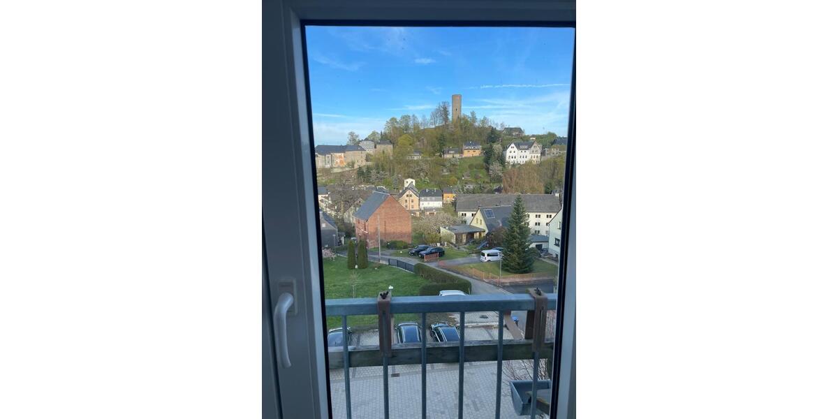Dachgeschoßwohnung Bad Lobenstein - 3 Zimmer, 95 m&sup2;, 600&euro; | Angebot:26342543