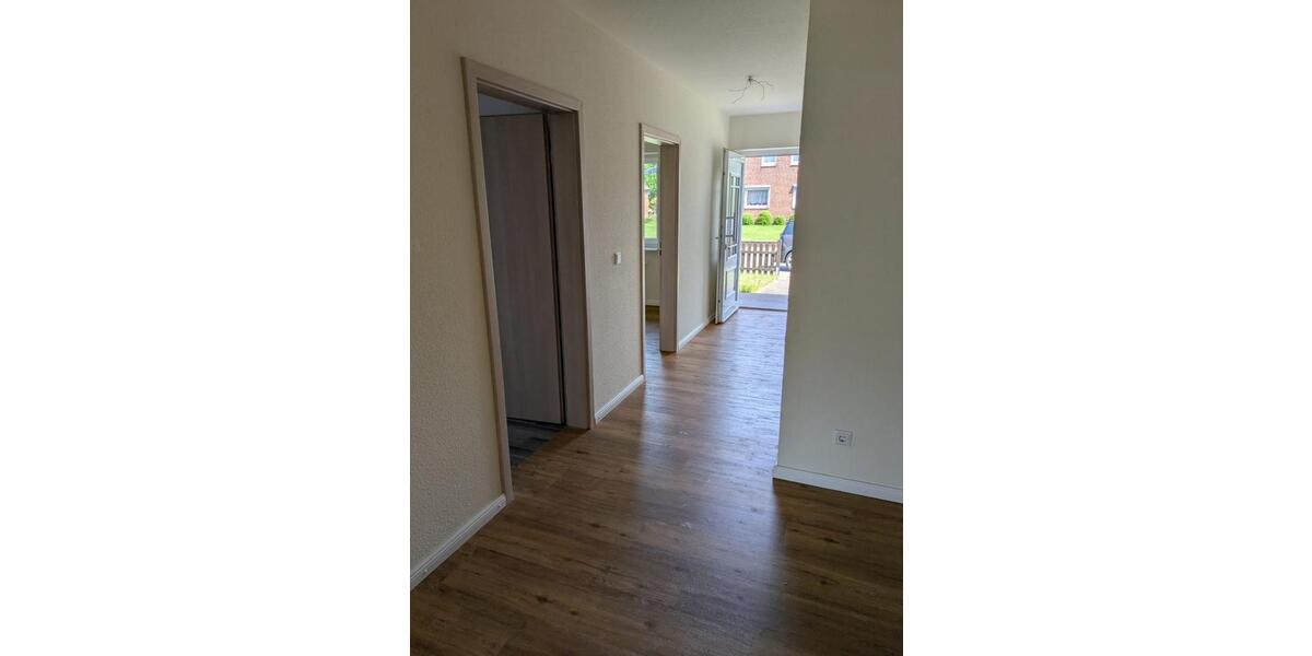 Erdgeschoßwohnung Albersdorf - 3 Zimmer, 86 m&sup2;, 850&euro; | Angebot:25542221