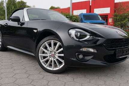 Fiat 124 Spider 25.000 km 18.950 &euro; Hamburg 22179