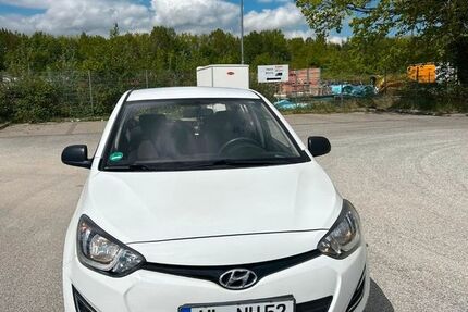 Hyundai i20 151.410 km 3.500 &euro; Lübeck 23560