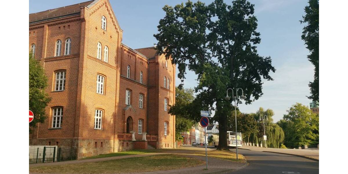 Etagenwohnung Delitzsch - 3 Zimmer, 82 m&sup2;, 195.000&euro; | Angebot:25676211