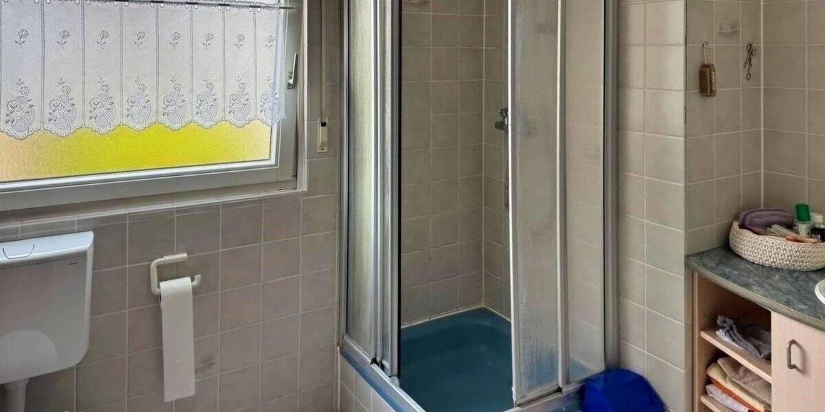 Einfamilienhaus Münchberg - 5 Zimmer, 117 m&sup2;, 225.000&euro; | Angebot:25995755