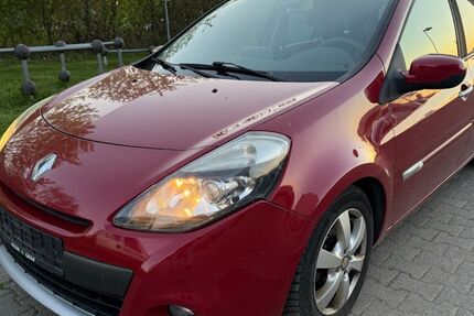 Renault Clio 230.000 km 2.300 &euro; Kirchberg Hunsrück 55481